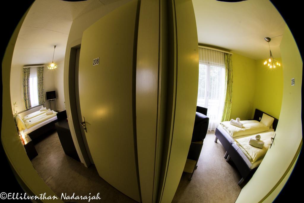Hotel Schonegg Jungfrau Rum bild